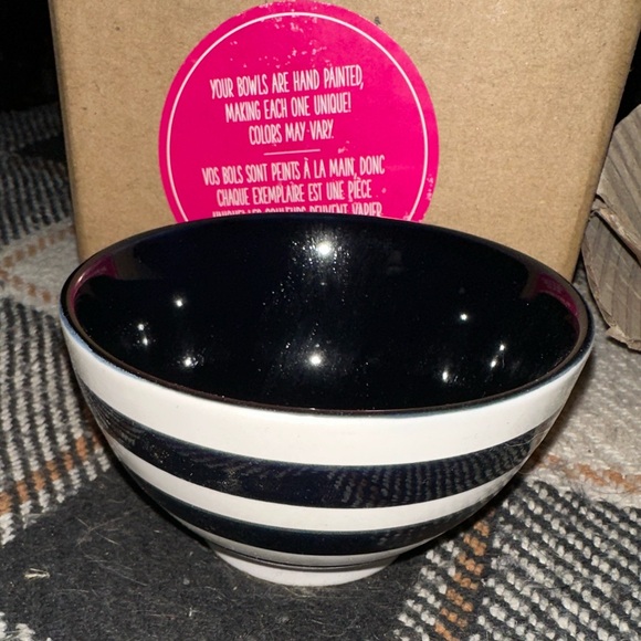 NEW in box! Set of 4 Thirty One ice cream bowls-striped multi-color - Picture 8 of 8